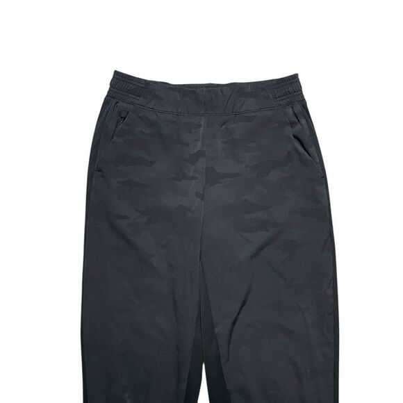 Athleta Brooklyn Black Camo Jogger Pant Size 6 - Picture 6 of 10